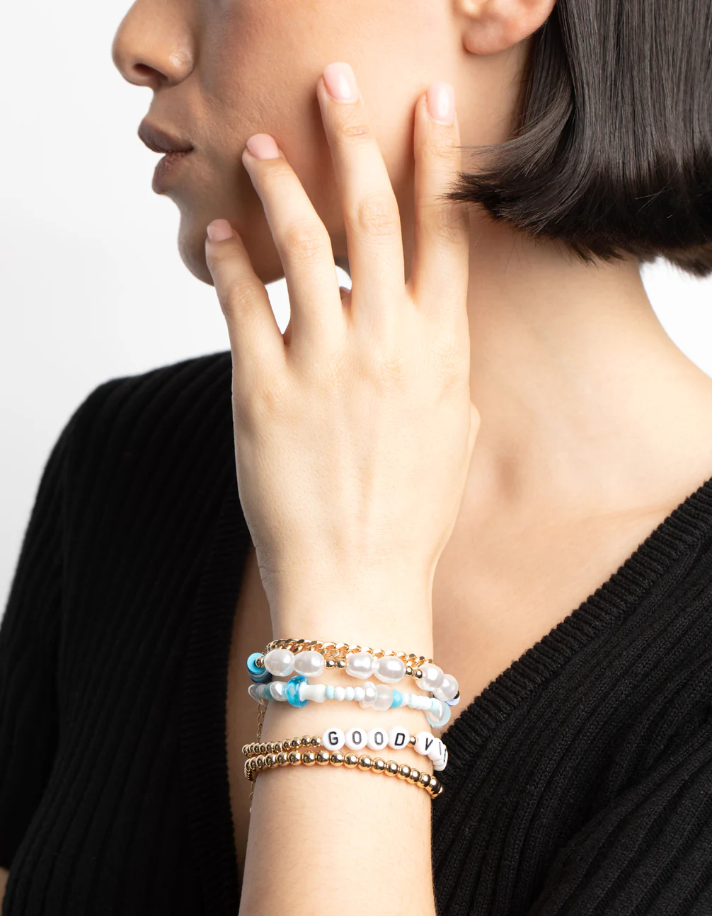 90s Blue Mushroom Beaded Bracelet 5-Pack - Image 2