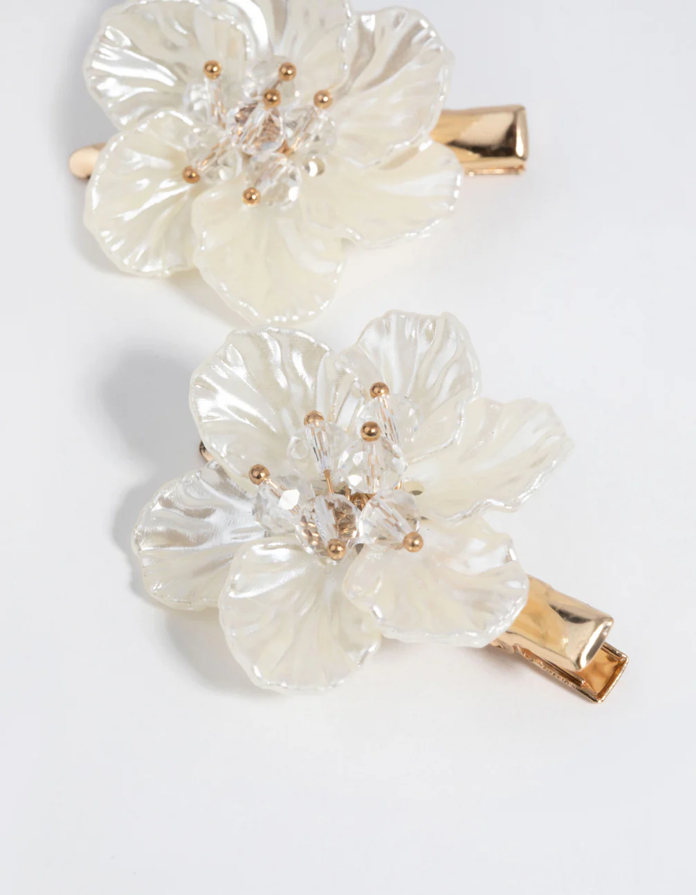 Gold Pearlised Flower Clip - Image 3