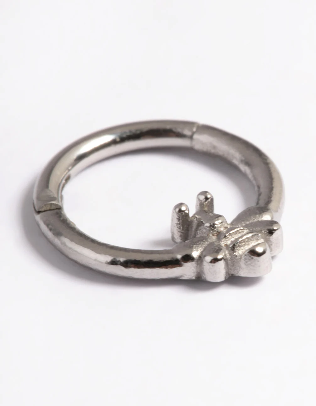 Surgical Steel Bee Clicker Ring - Image 2