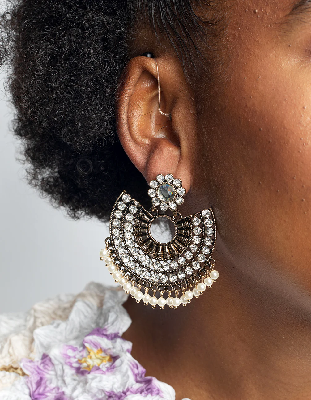 Antique Gold Diamante & Pearl Chandbali Earrings - Image 2
