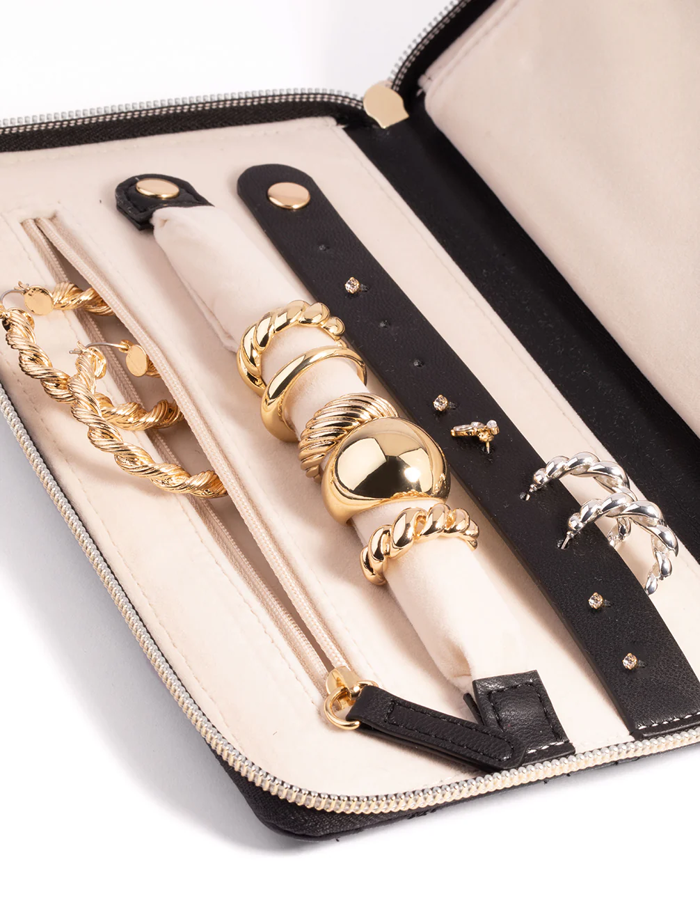 Black Quilted Jewellery Case - Image 2