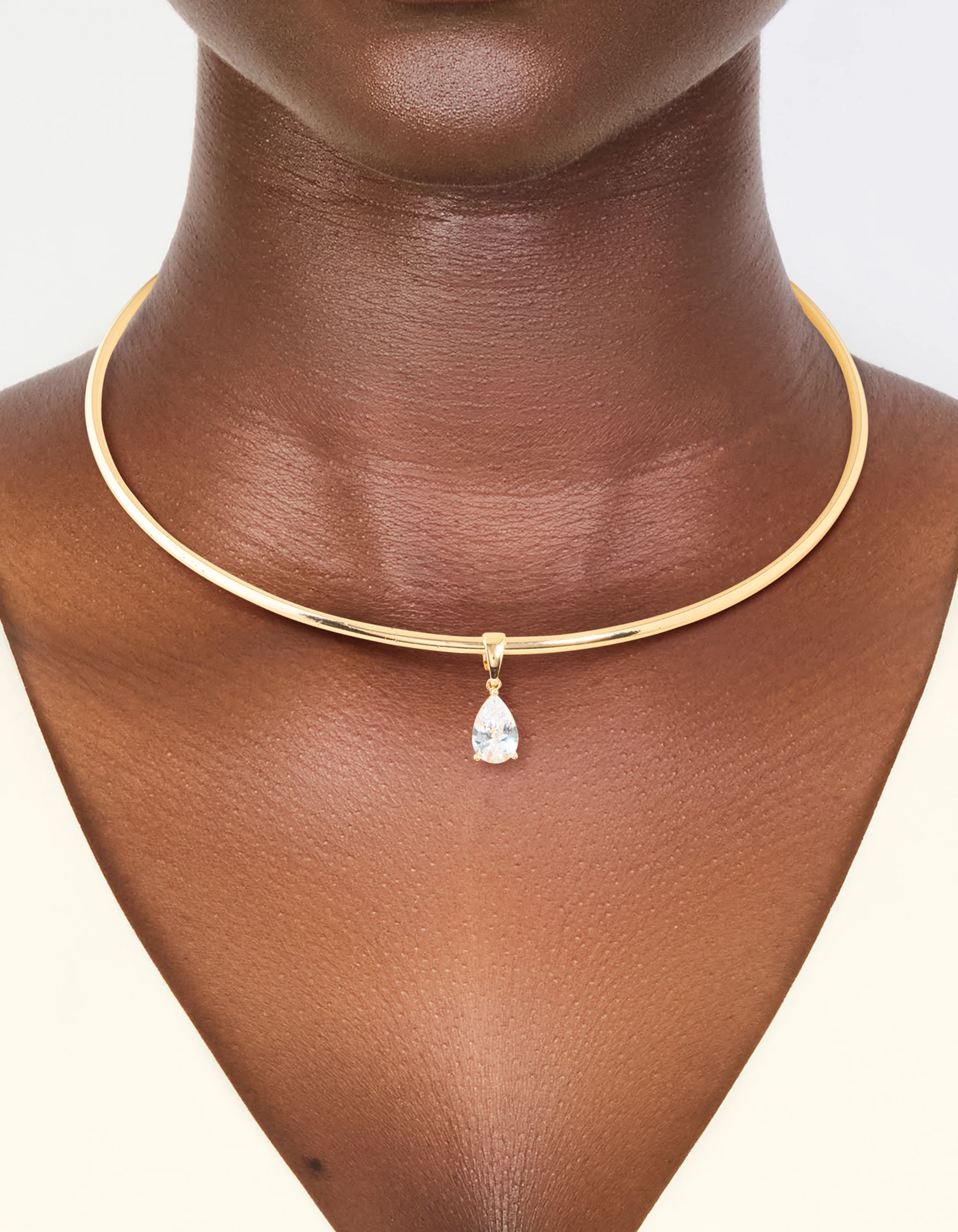 Gold Cubic Zirconia Centre Collar Tube Necklace - Image 2