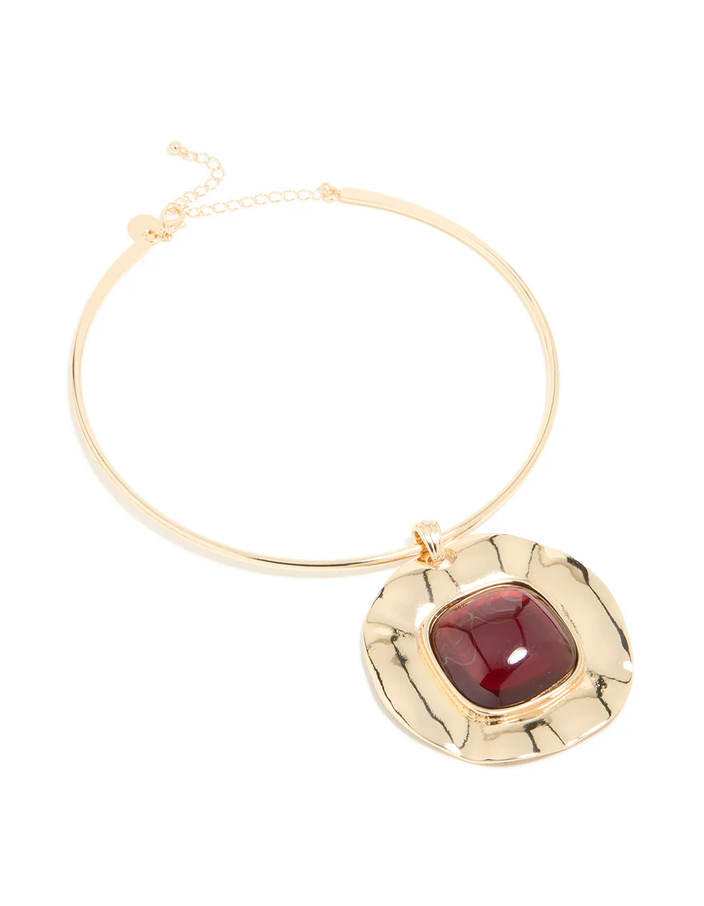 Gold Dark Red Resin Large Pendant Choker Necklace - Image 3