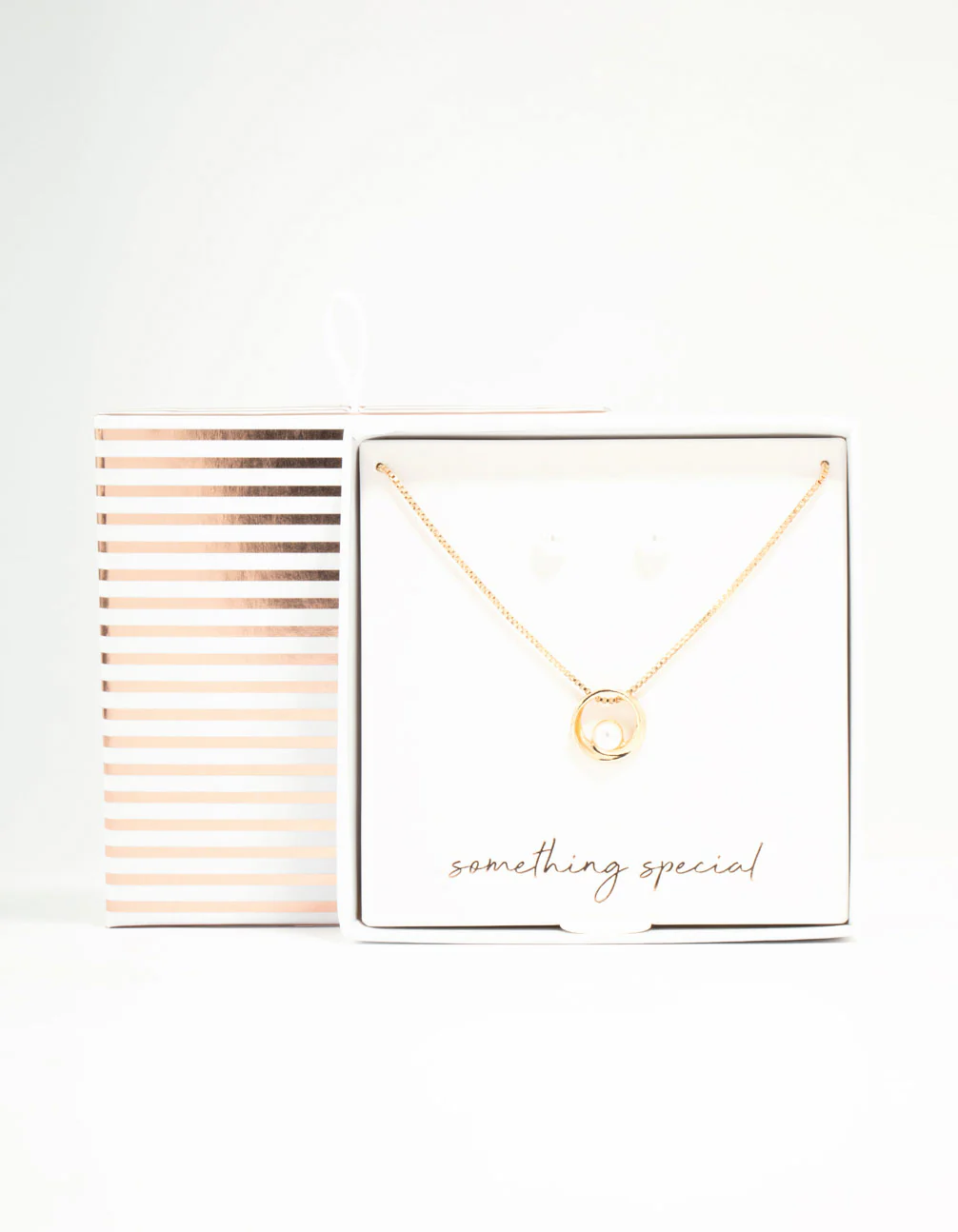 Gold Open Circle Necklace & Pearl Stud Earrings - Image 2