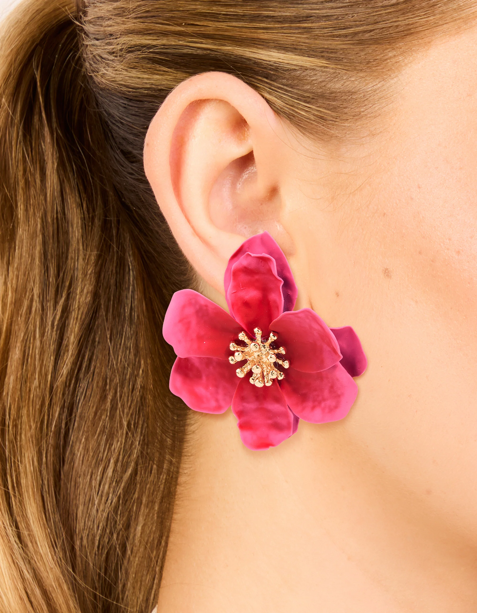 Gold Pink Coated Metal Textured Flower Stud Earrings - Image 6