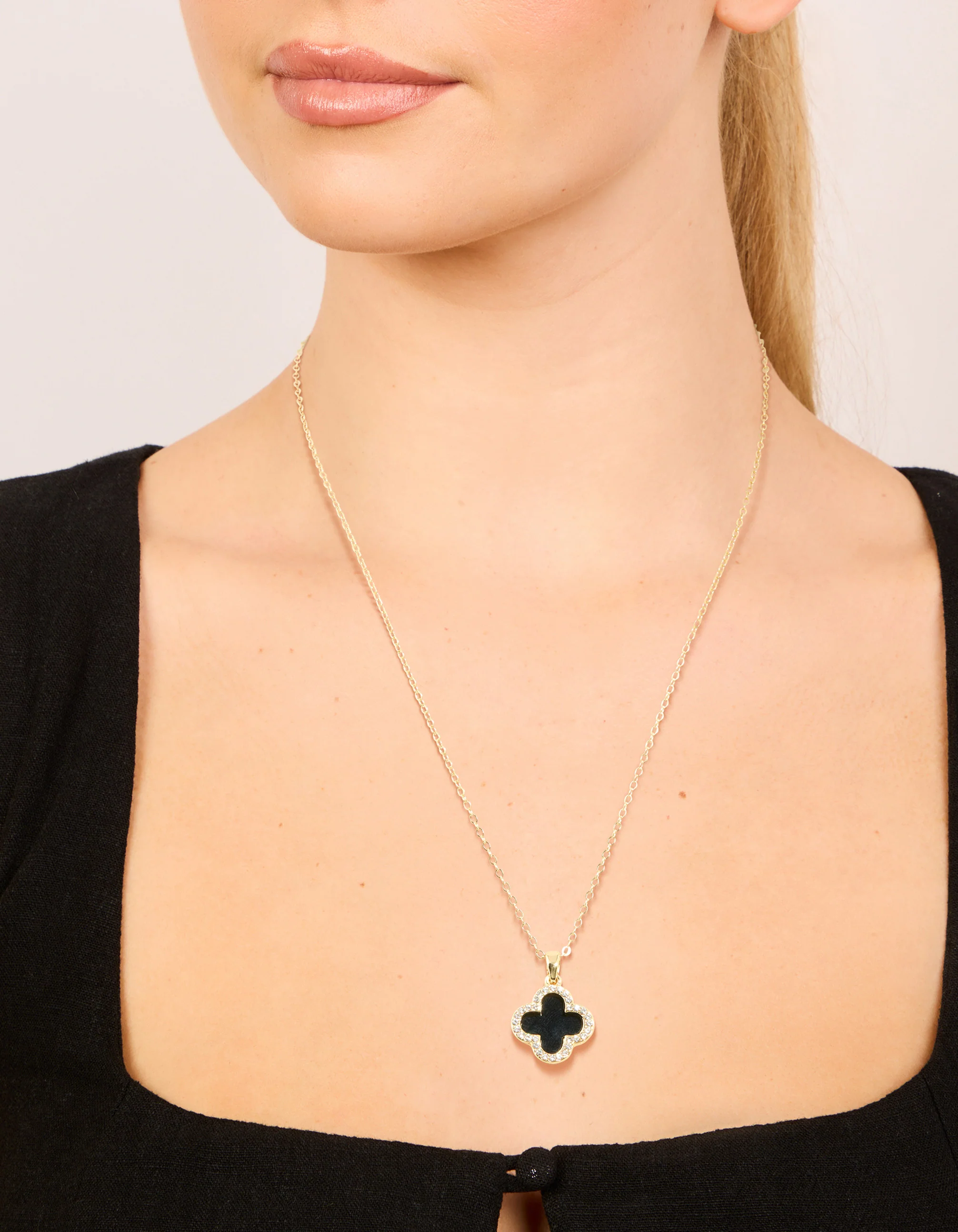 Gold Plated Diamante Outline Black Flower Pendant Necklace - Image 6