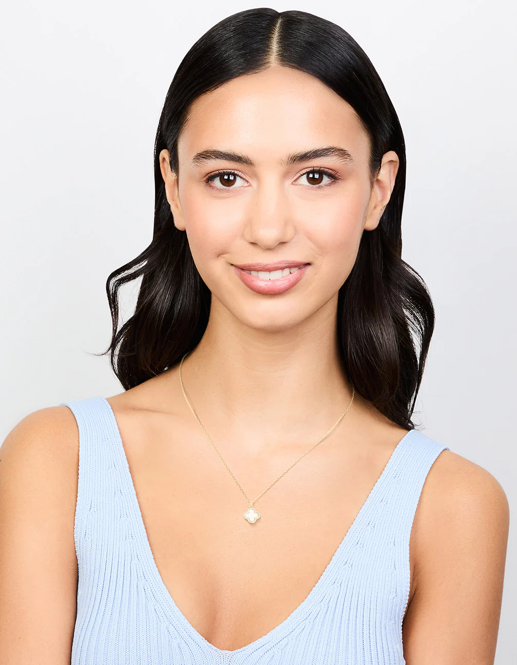 Gold Plated Diamante Outline Pendant Flower Necklace - Image 3