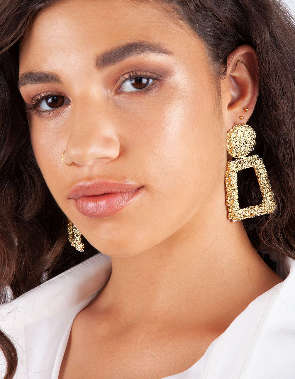 Gold Textured Geometric Drop Earrings - Image 2