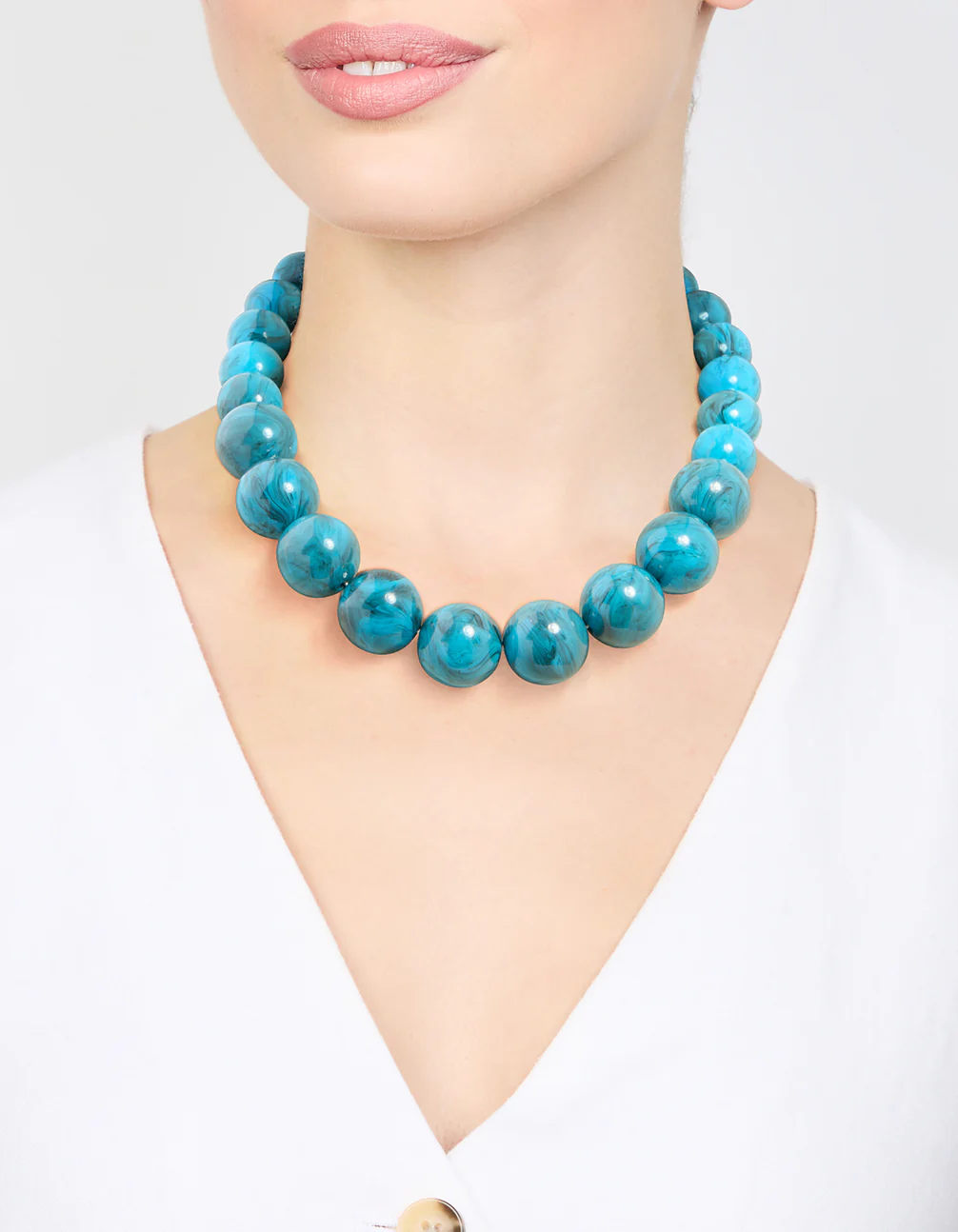 Gold Turquoise Acrylic Beaded Necklace - Image 2