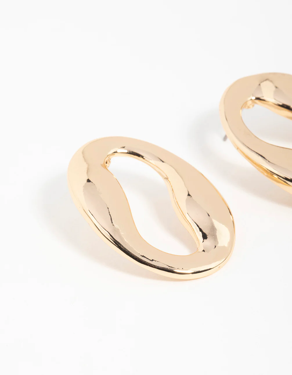 Gold Wavy Open Stud Earrings - Image 4