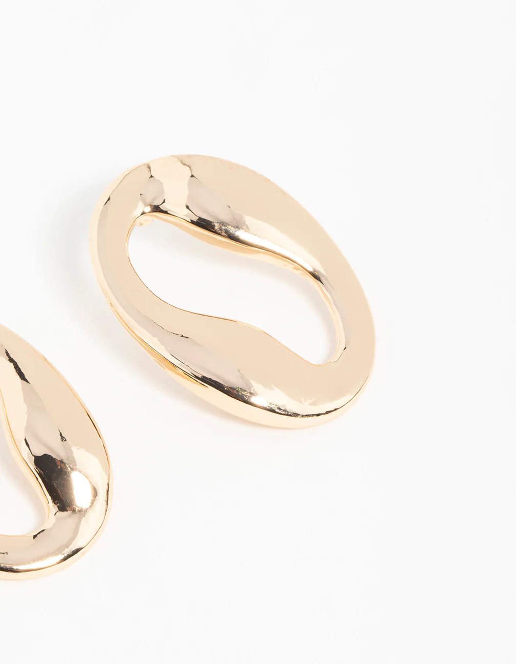 Gold Wavy Open Stud Earrings - Image 5