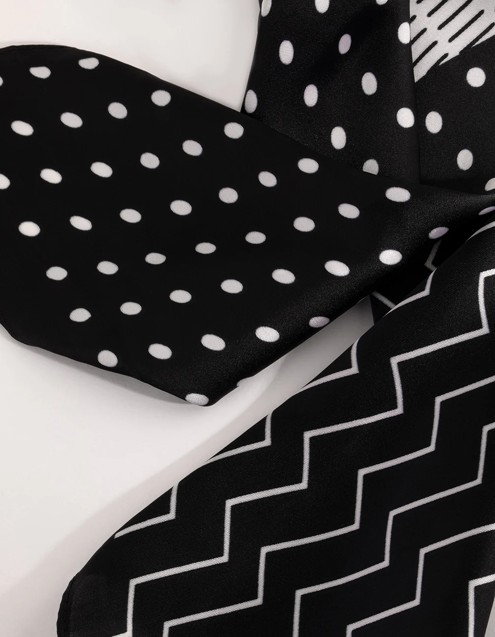 Spot & Stripe Scarf - Image 2