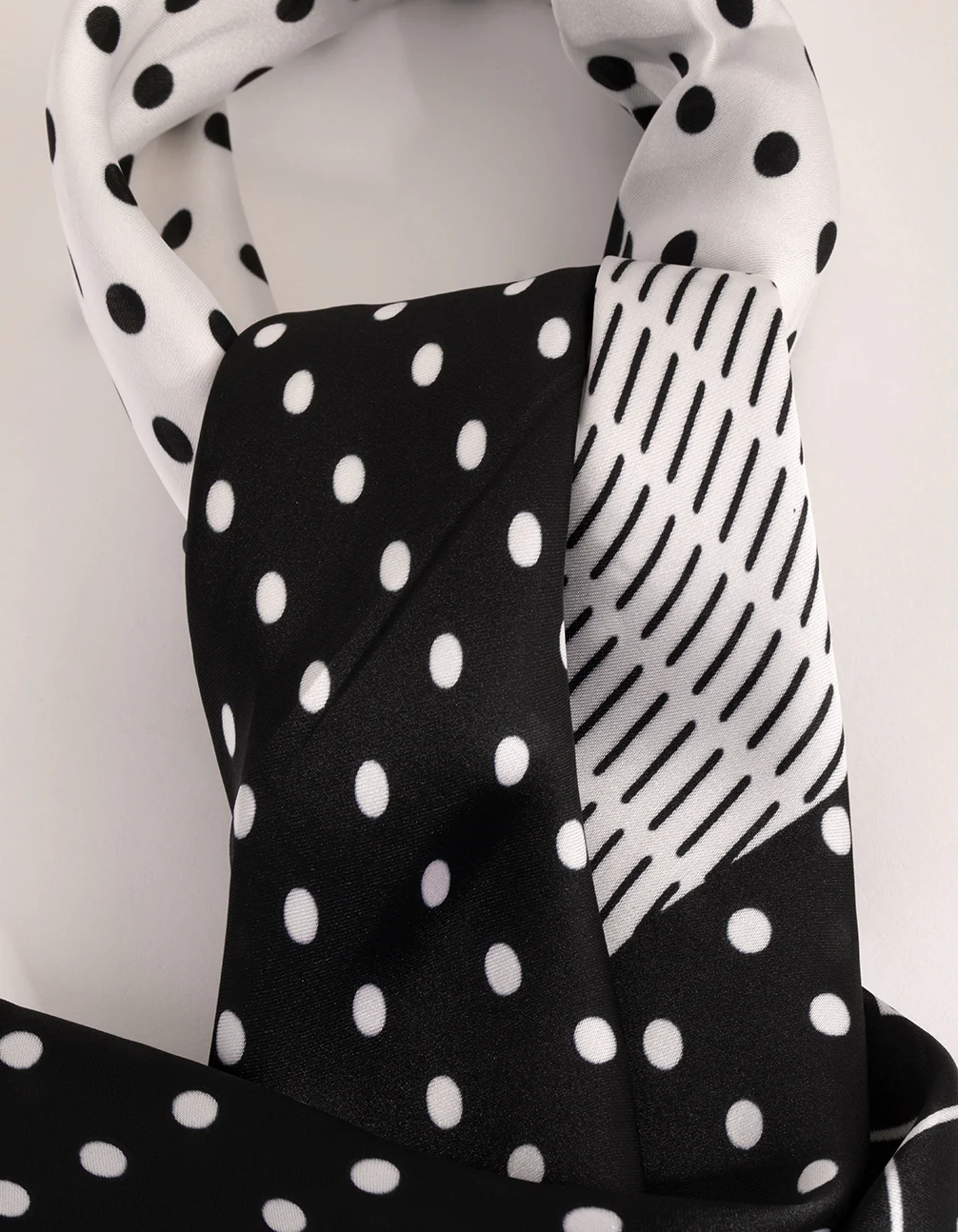 Spot & Stripe Scarf - Image 3