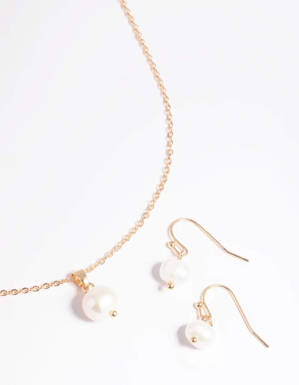 Gold Pearl Necklace & Earrings Set