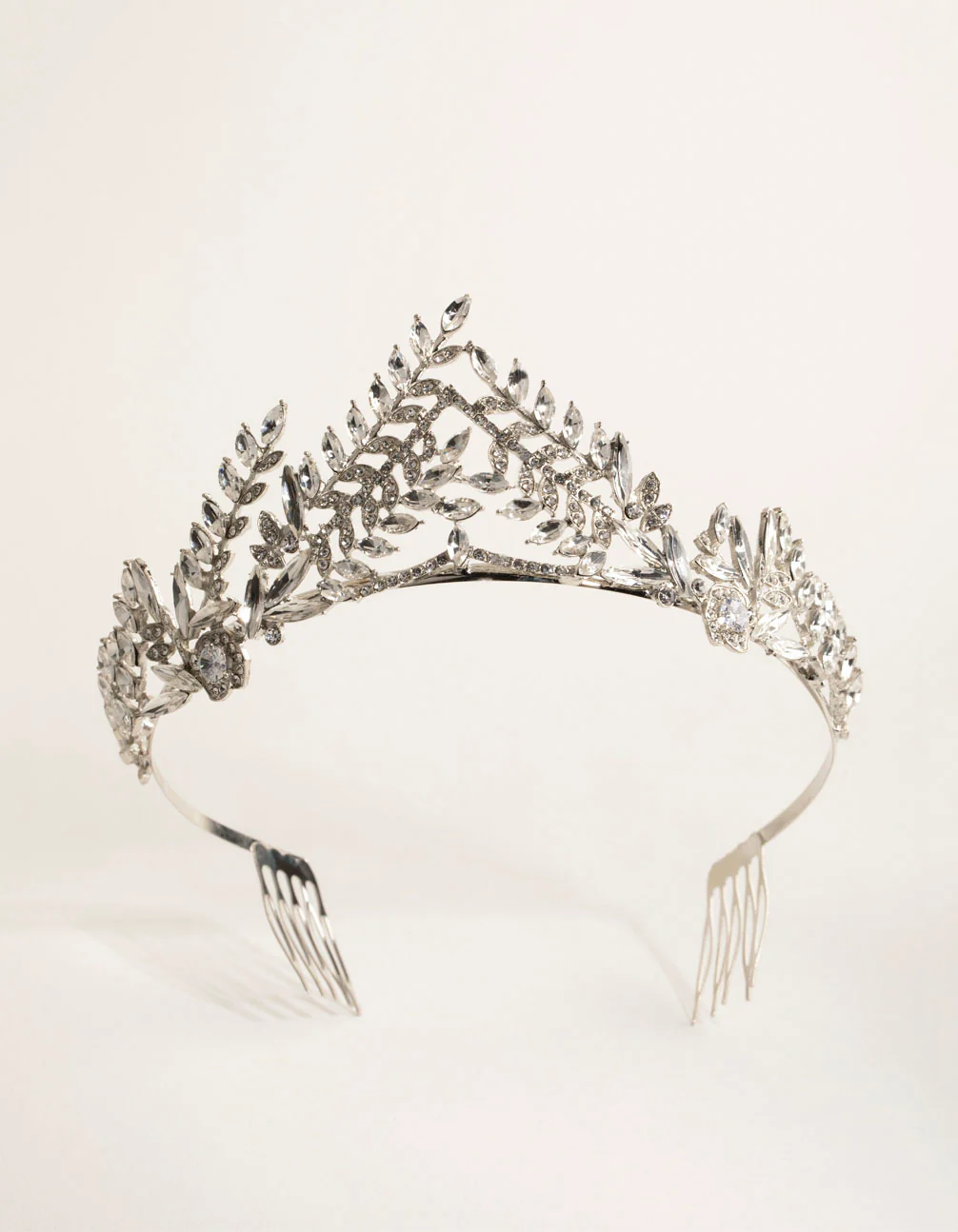 Oversized Laurel Stately Crown - Image 2