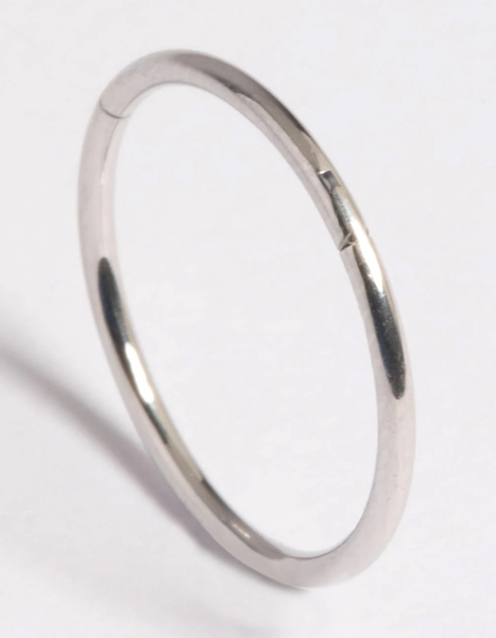 Platinum Plated Titanium Clicker Ring - Image 3