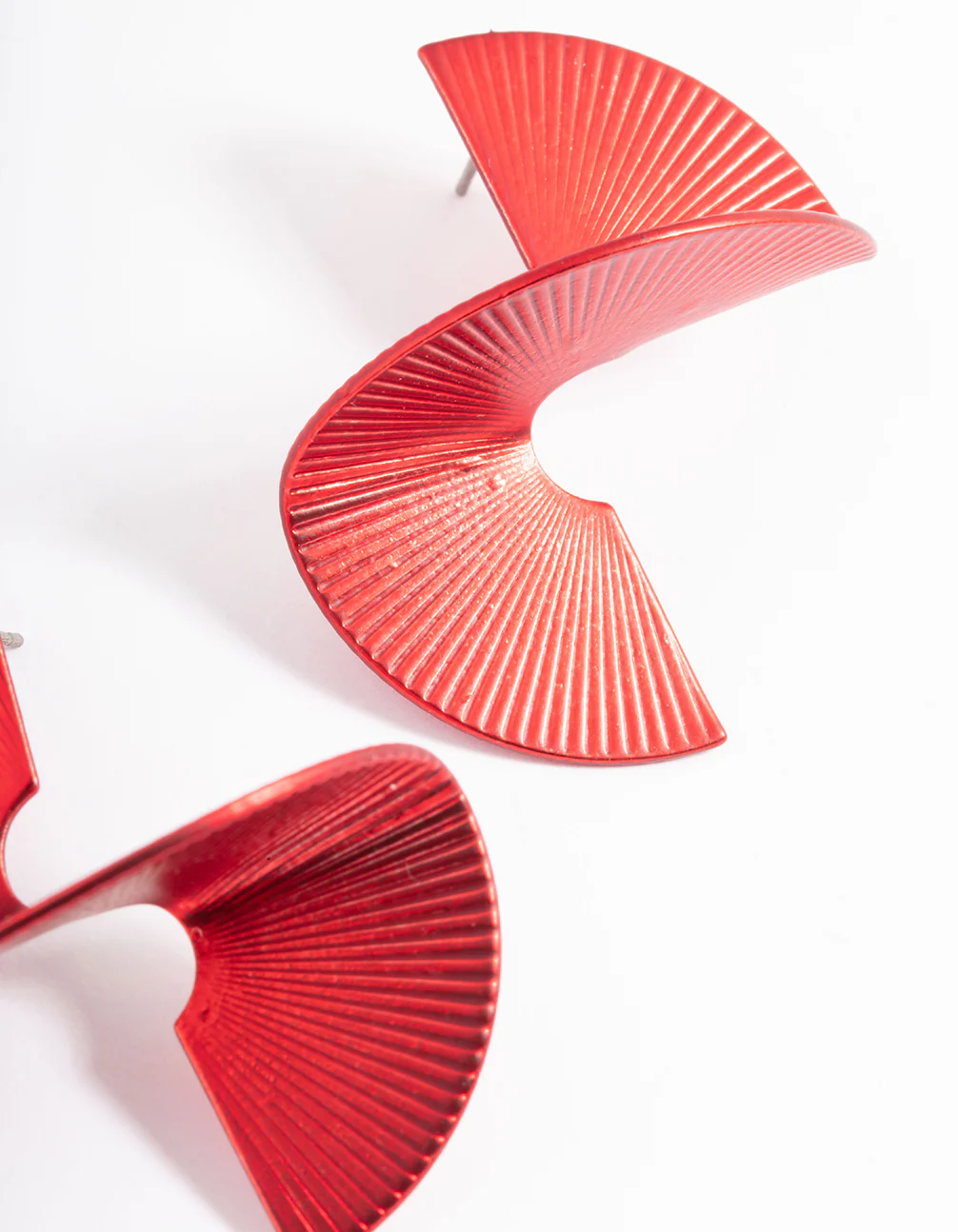 Red Coated Twisted Fan Stud Earrings - Image 3