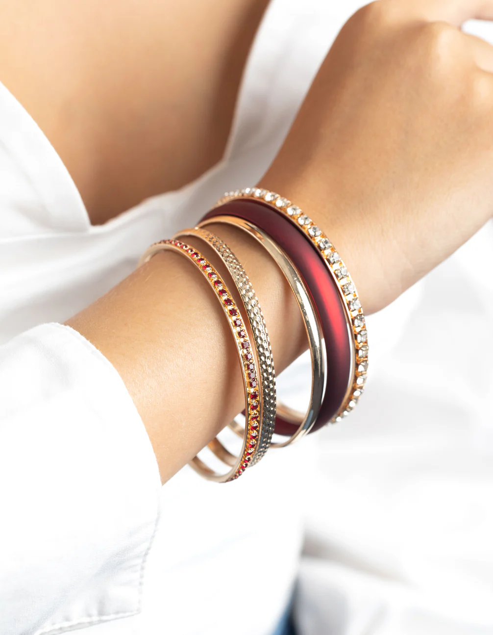 Red Pearlised Diamante Bracelet 5-Pack - Image 2