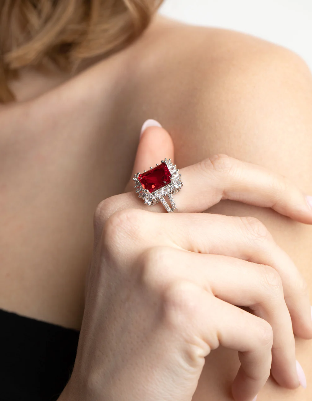 Silver Cubic Zirconia Red Asscher Ring - Image 2
