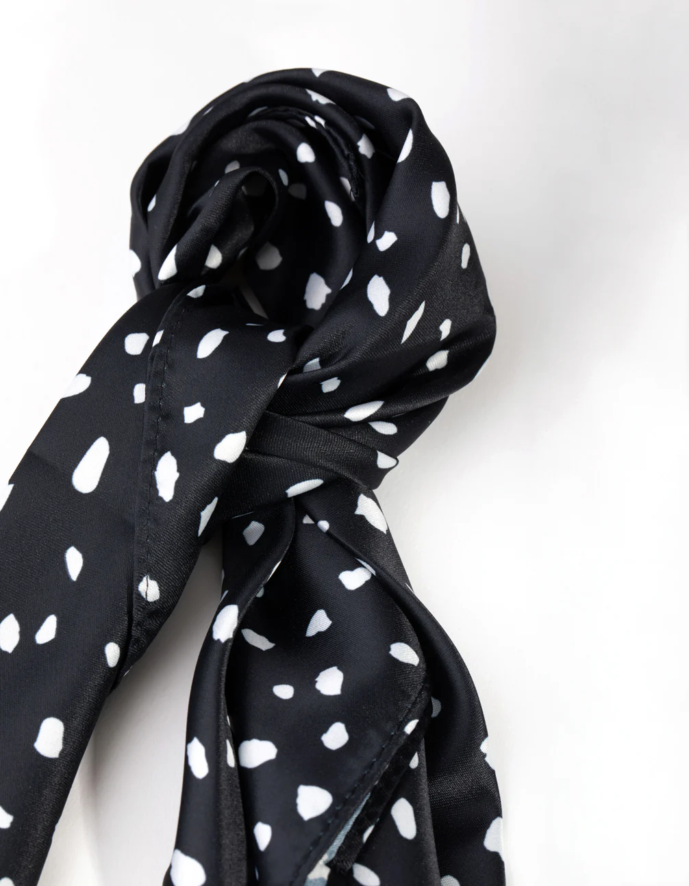 Fabric Spotted Scarf - Image 2