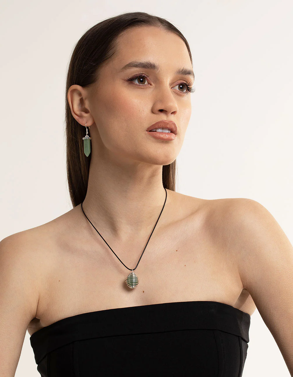Silver Green Adventurine Spiral Cord Necklace - Image 3