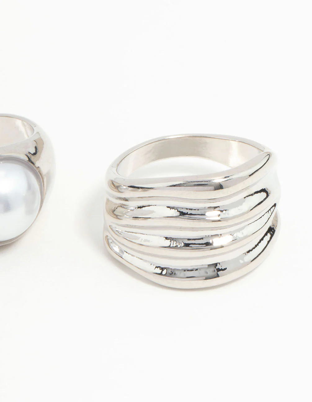 Silver Chunky Ridge & Pearl Rings 3-Pack - Image 3