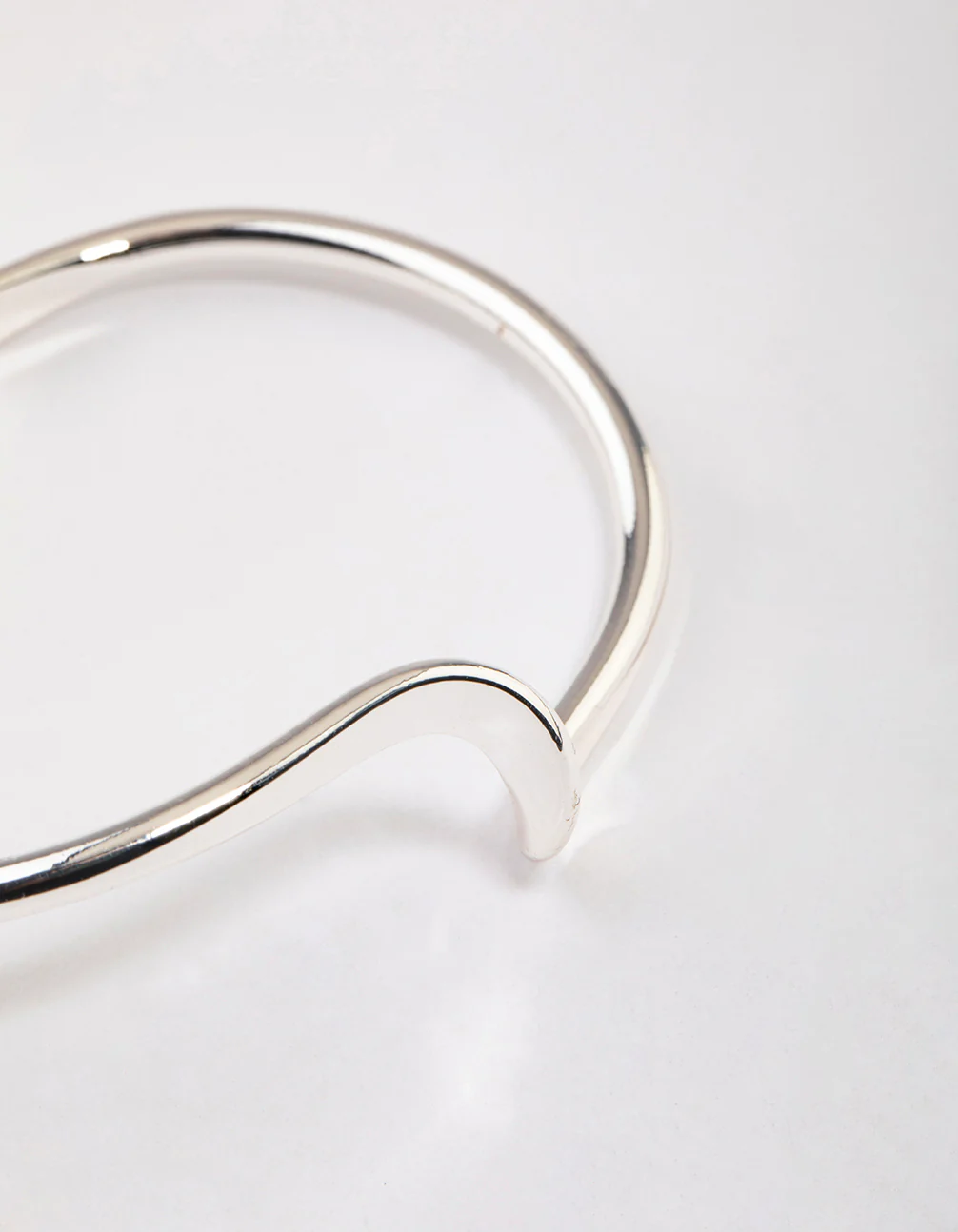 Silver Bold Wave Cuff - Image 3