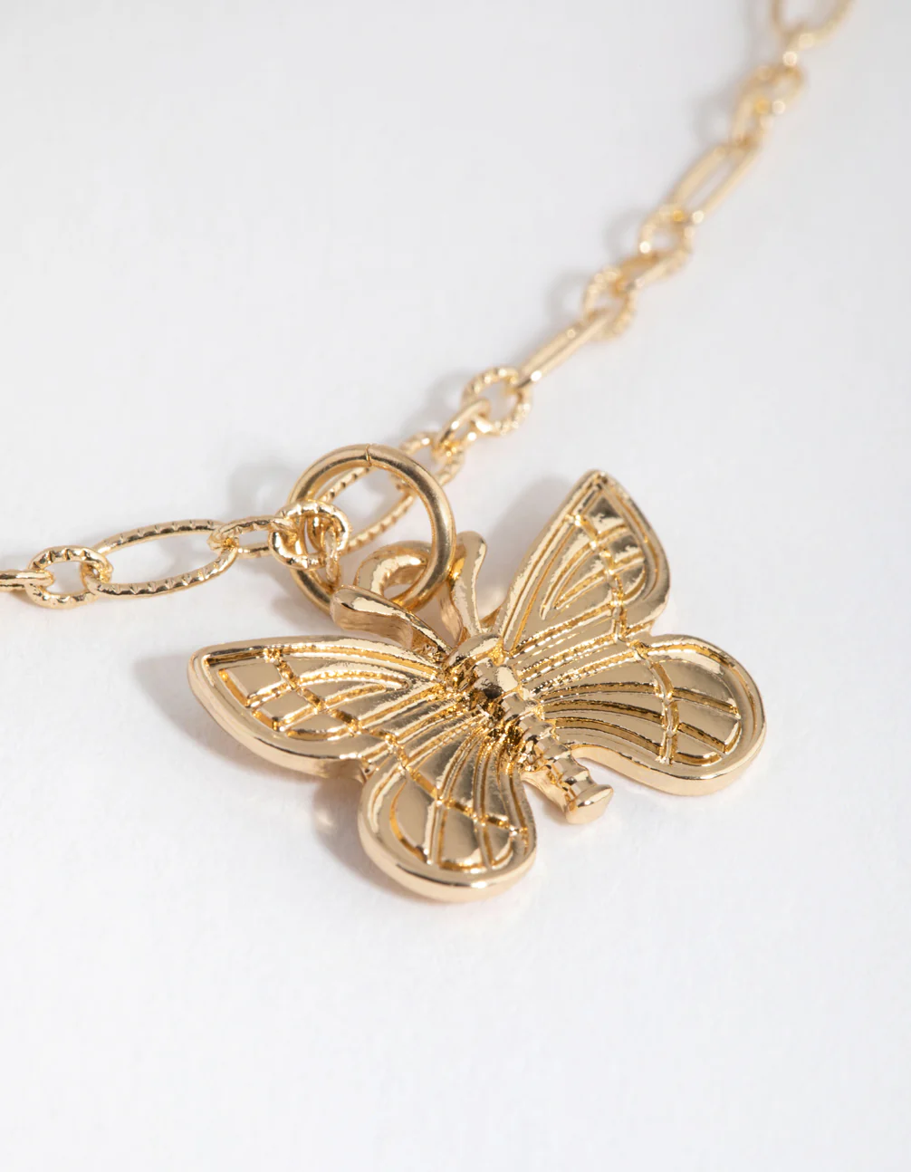Gold Diamond-Cut Chain Butterfly Necklace - Image 3