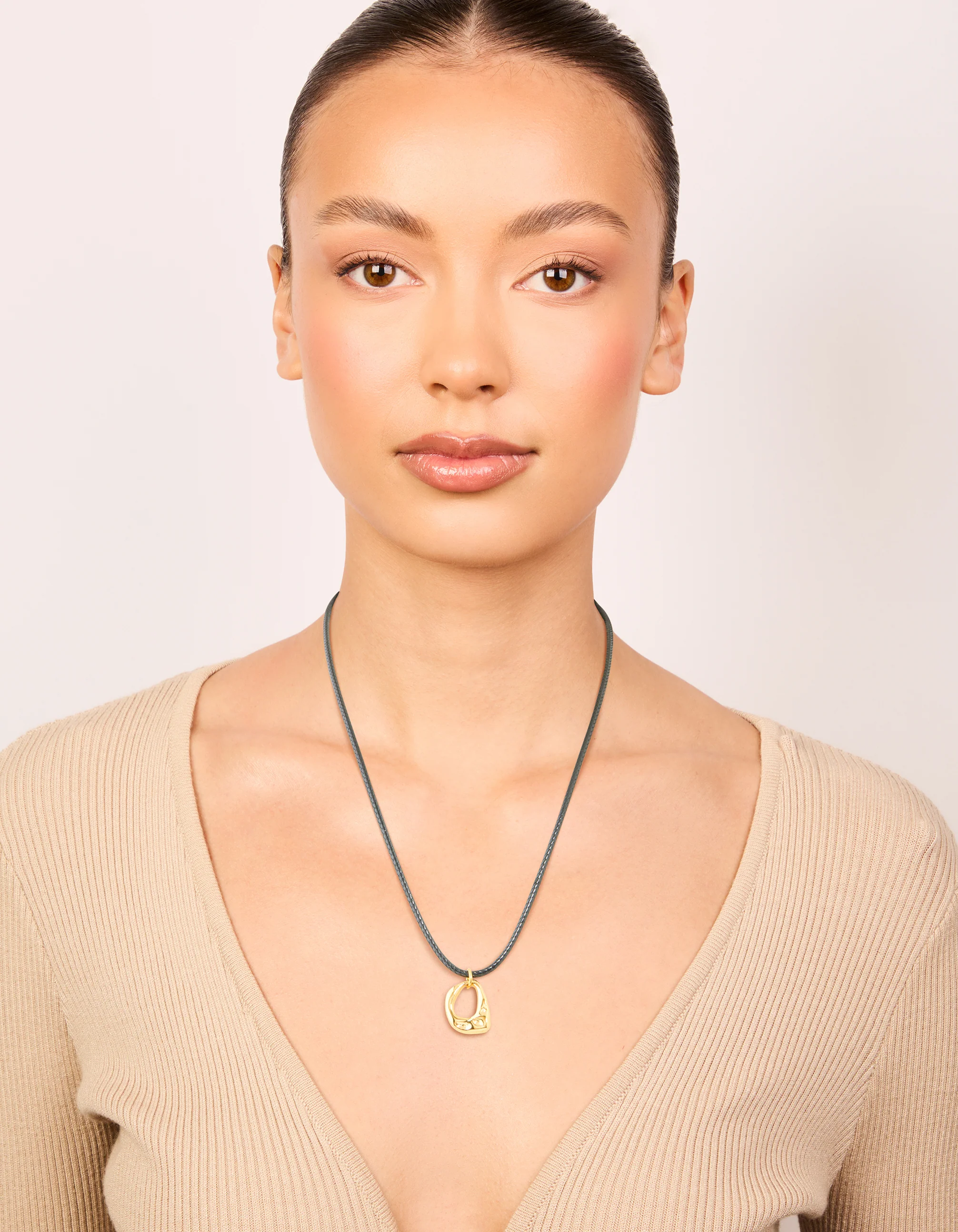 Waterproof Gold Plated Stainless Steel Open Molten Pendant Cord Necklace - Image 3