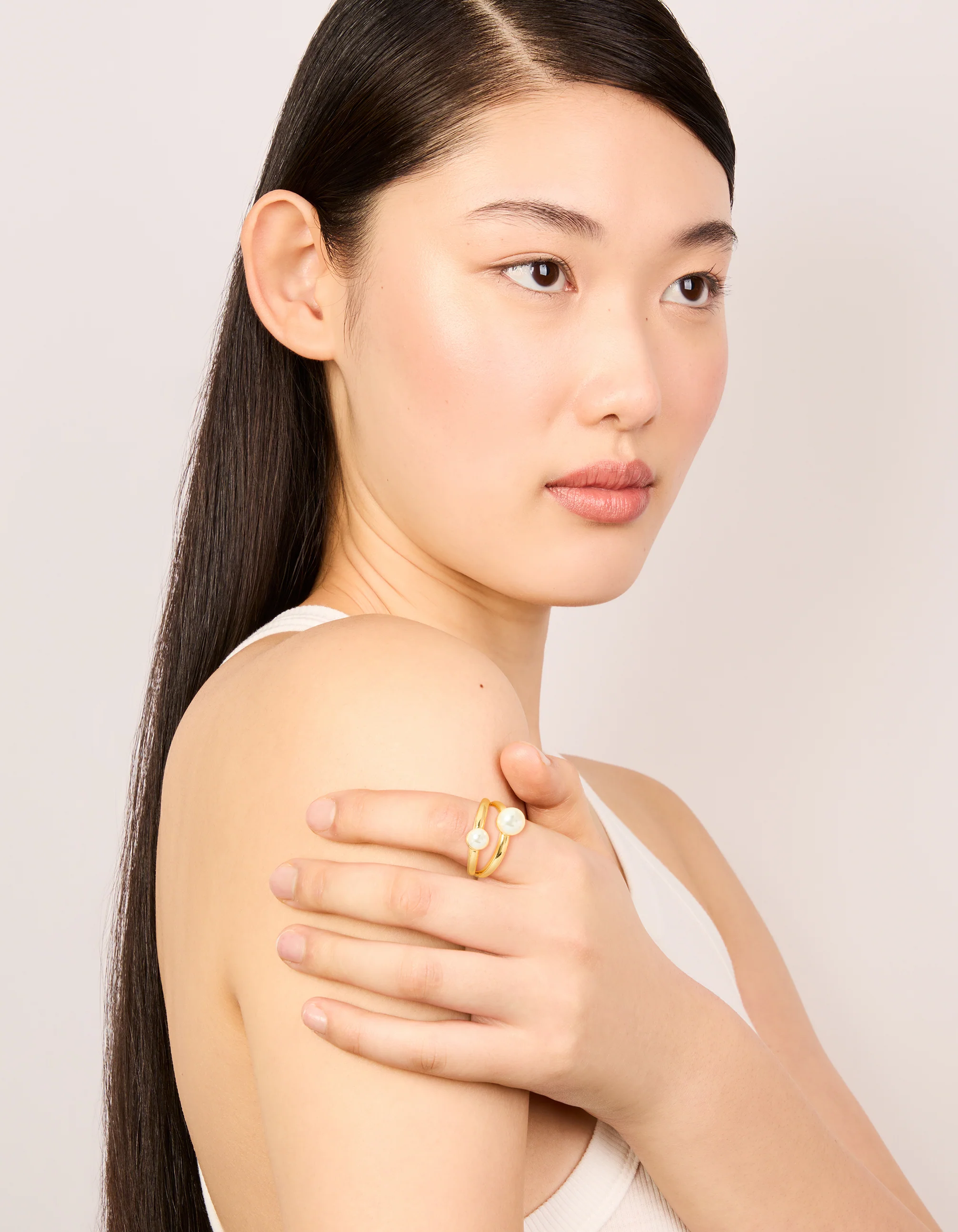 Waterproof Gold Plated Stainless Steel Pearls Split Band Ring - Image 3