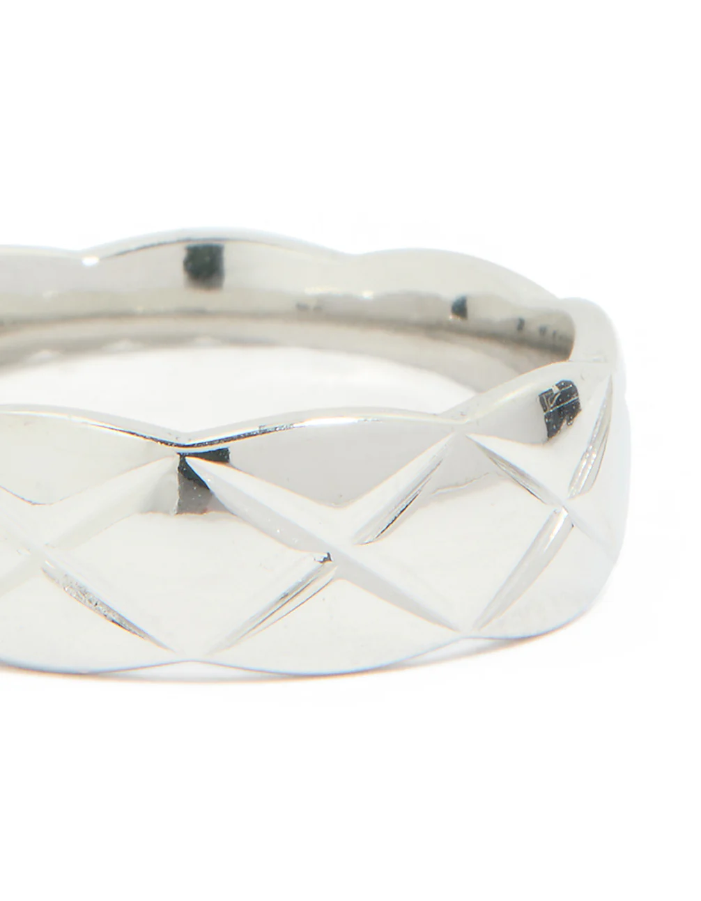 Waterproof Stainless Steel Crosshatch Band Ring - Image 5