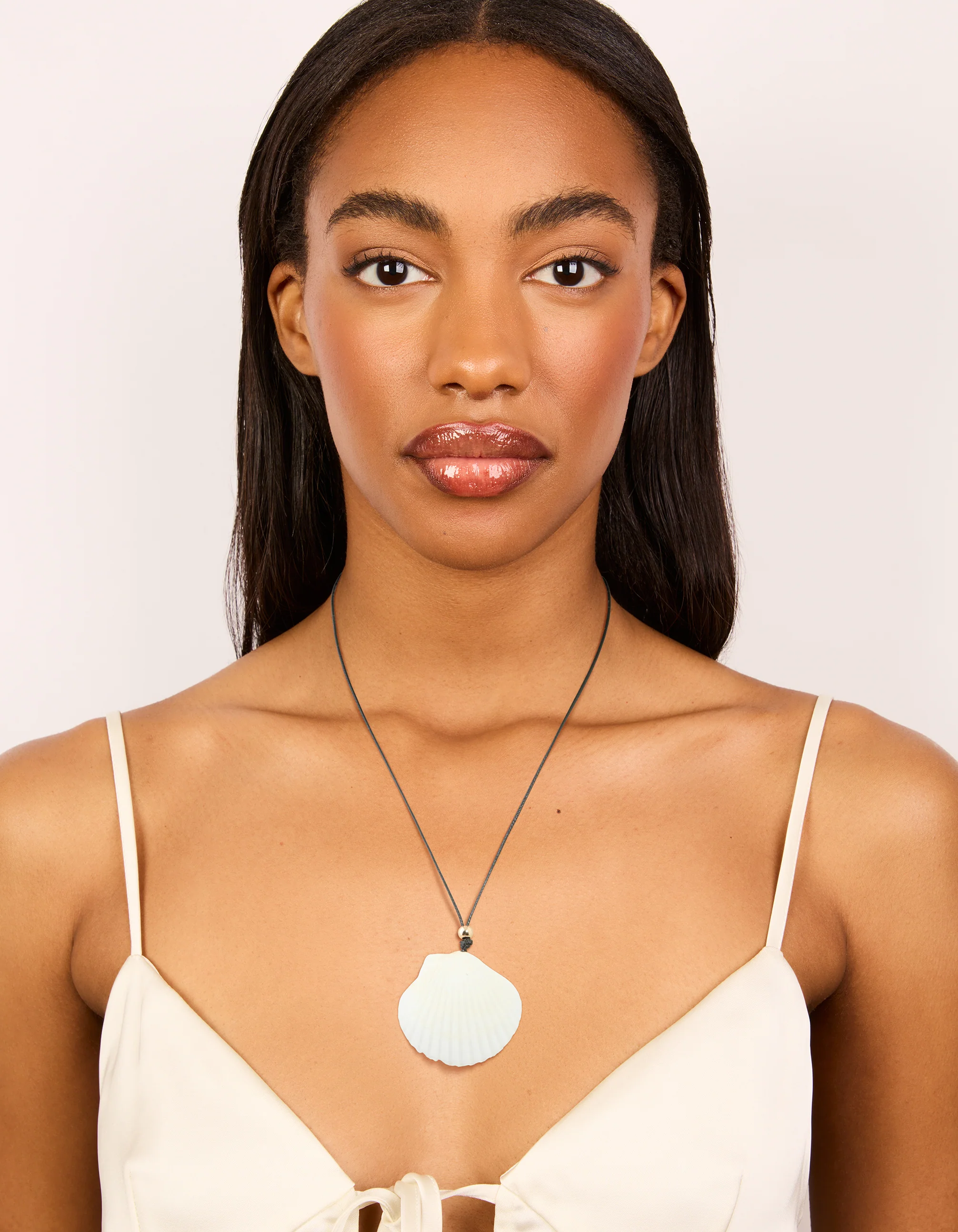 White Clam Shell Cord Necklace - Image 3