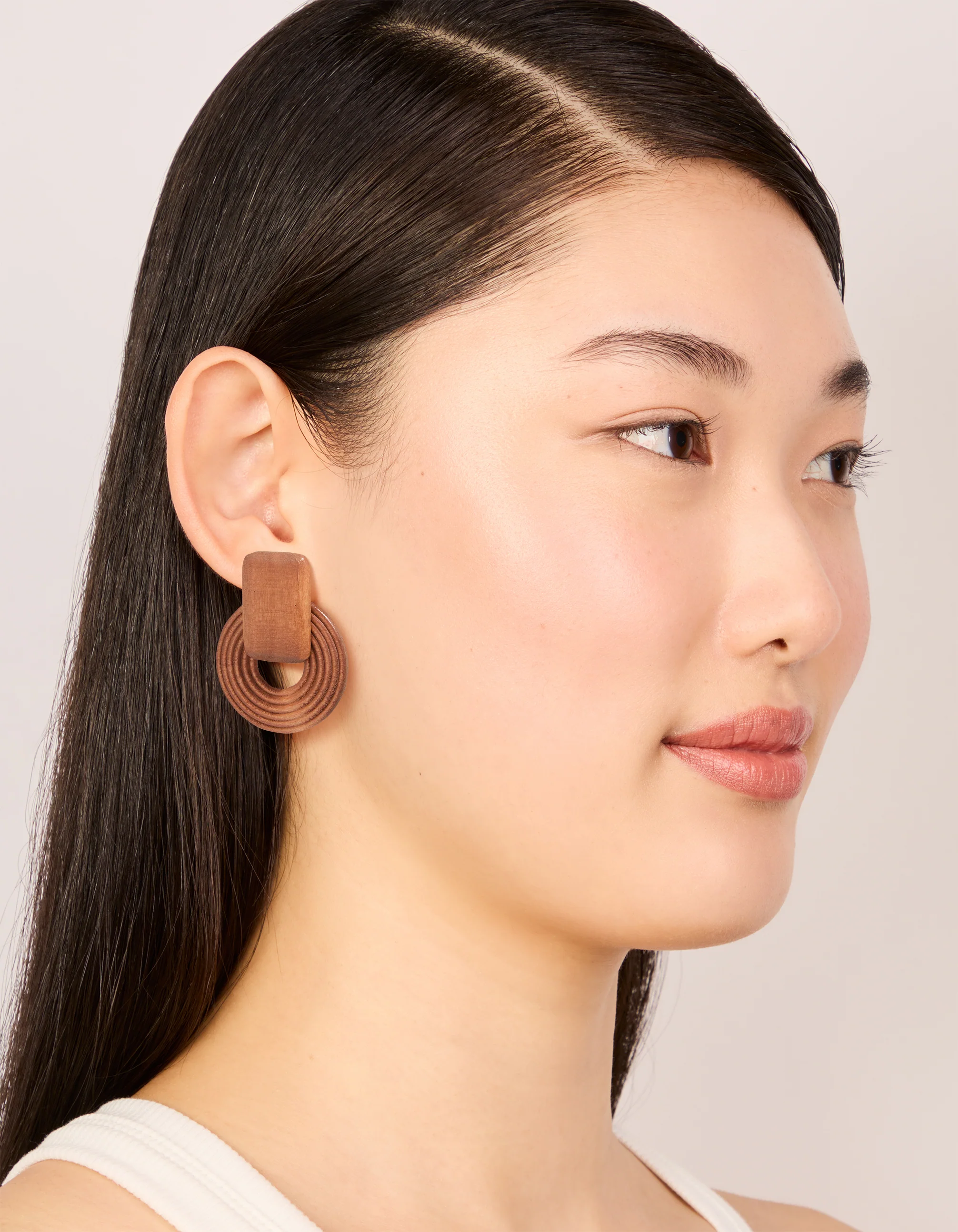 Wooden Textured Circle Drop Earrings - Image 3