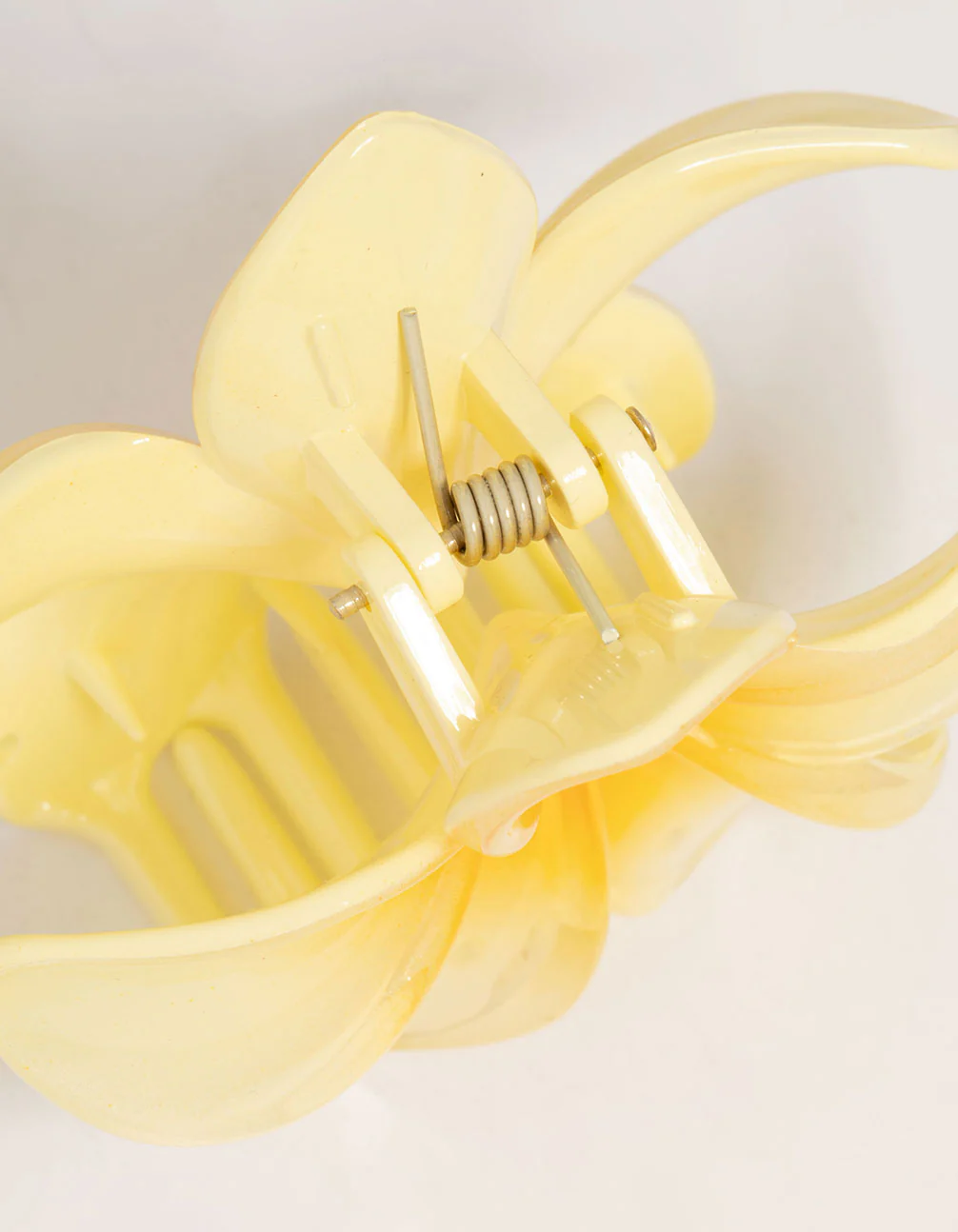 Yellow Frangipani Claw Clips 3-Pack - Image 2